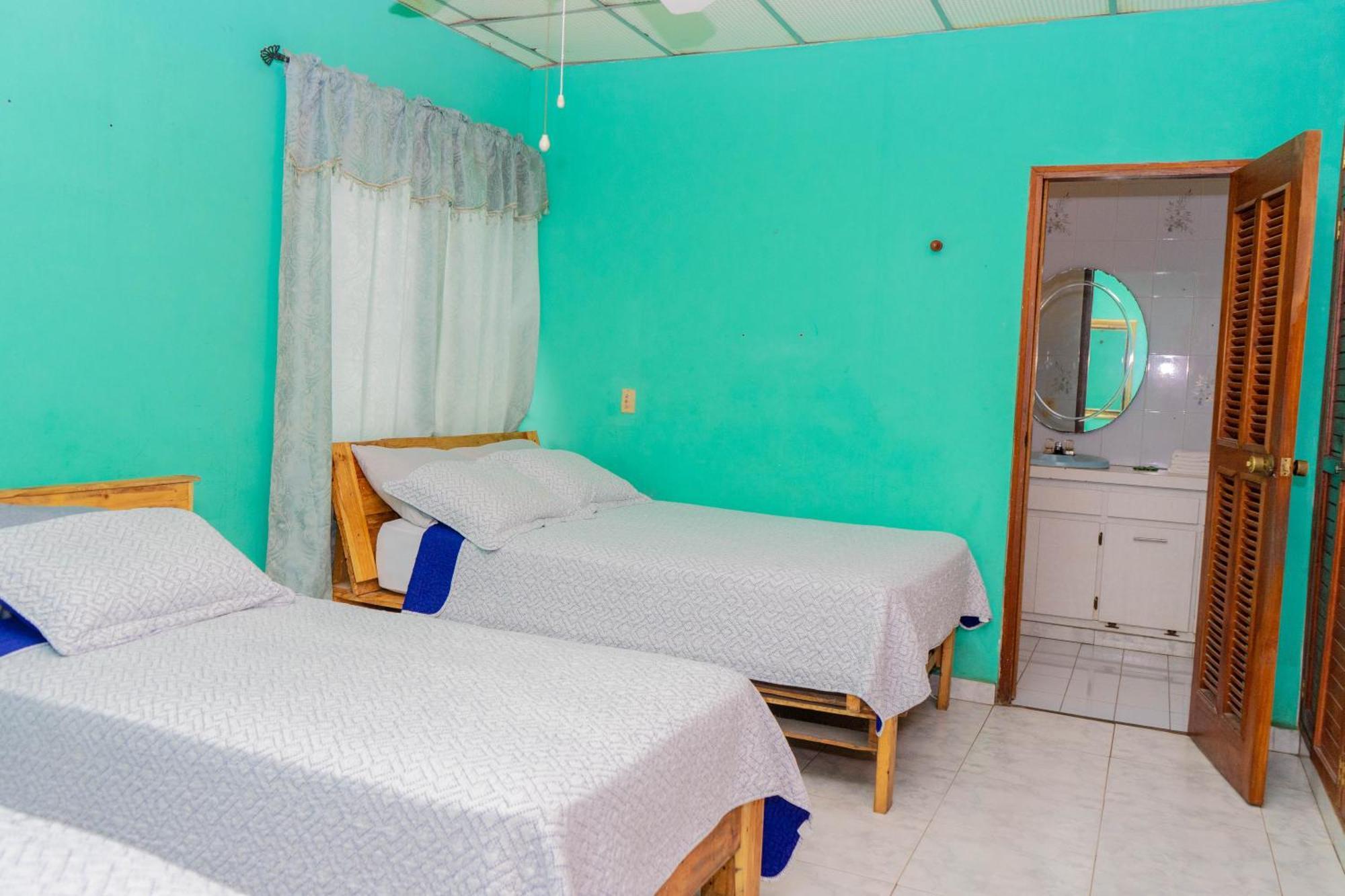 Hostal Familiar Argenal - San José de David Eksteriør bilde