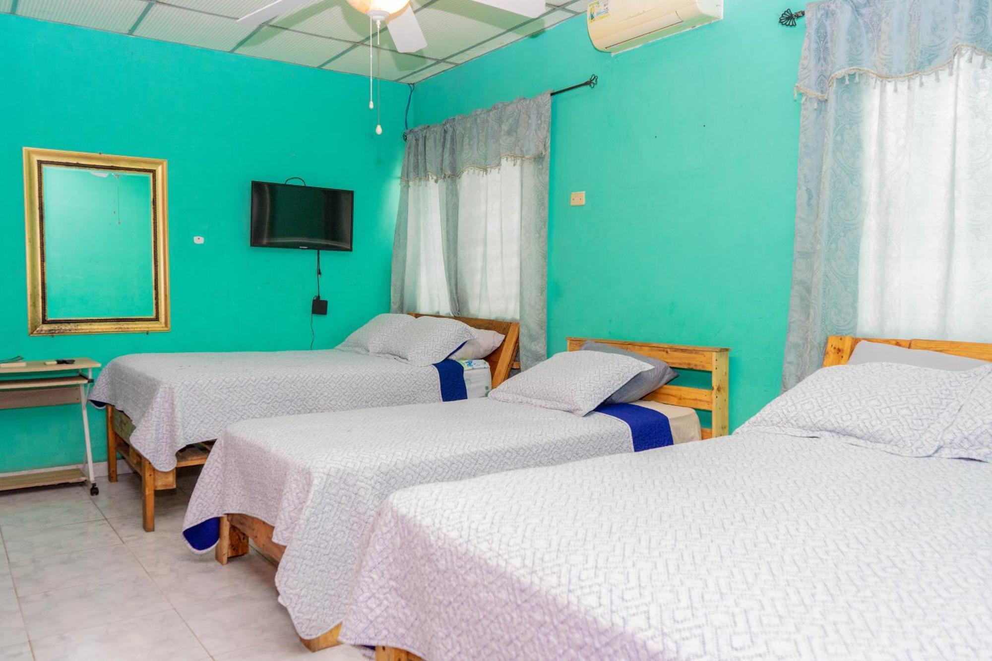Hostal Familiar Argenal - San José de David Eksteriør bilde
